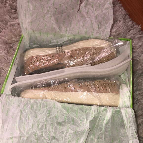 Sam Edelman Braxton Slip On Sneakers - Picture 8 of 8